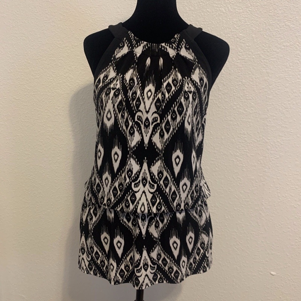 White House Black Market Drop Waist Sleeveless Top With Pockets Women's Size XS